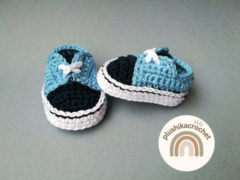 Crochet Pattern baby shoes, baby sneakers, crochet newborn booties, authentic shoes