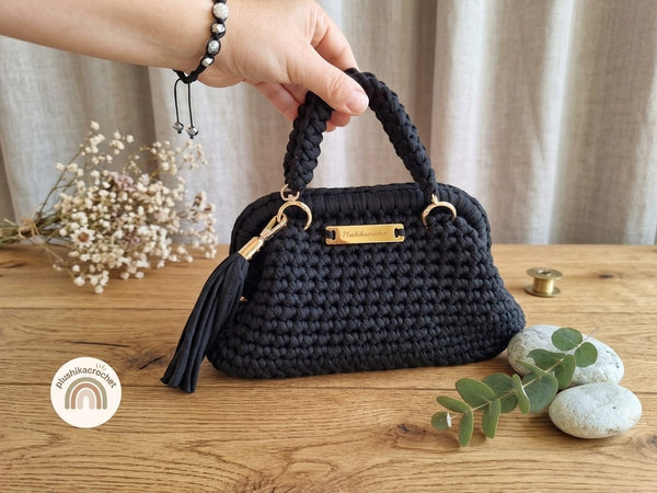 T-shirt Yarn Clutch Crochet Pattern , Frame Top Handle Purse,  Easy Evening Bag Tutorial PDF